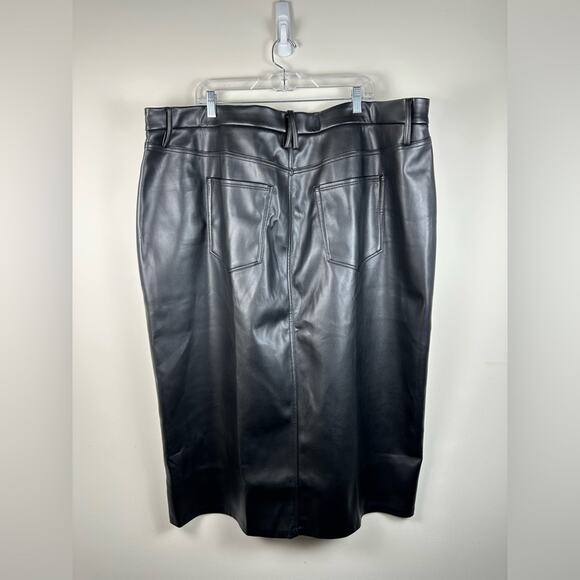 NWT Good American Faux Leather Slit Front Midi Skirt in Black Size 24 - Picture 3 of 8